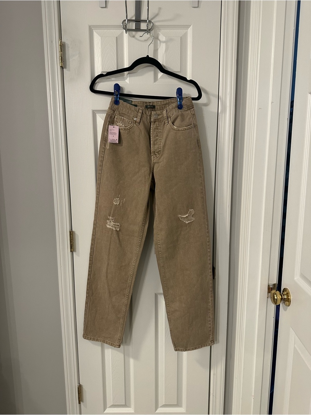 NWT Wild Fable High-Waist Distressed Straight Leg Jeans — Taupe